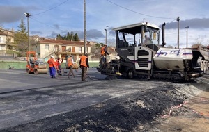 Les courts 1 et 2 : rénovation en cours bientôt terminée